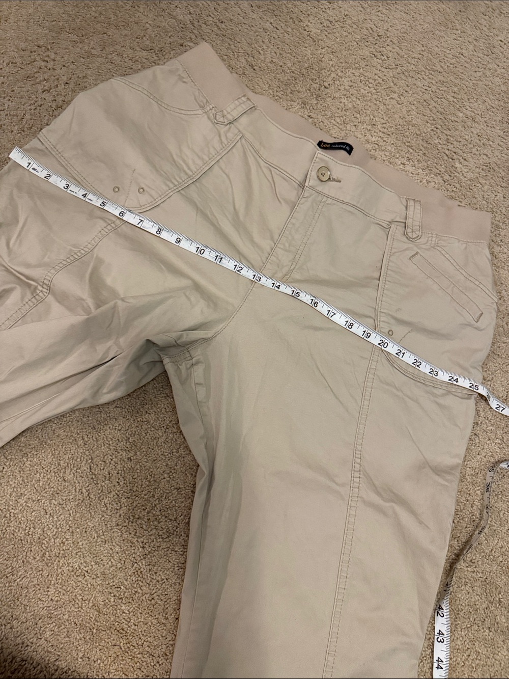 Lee Women's Light Beige Cargo Capris with Utility Pockets - Picture 7 of 8